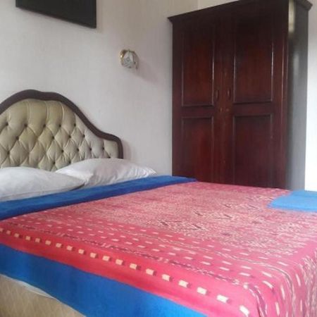 Hotel Airlangga Mataram Esterno foto