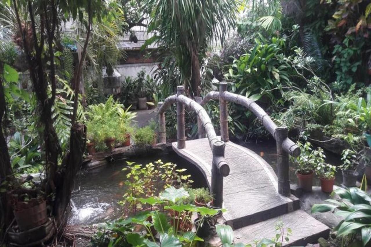 Hotel Airlangga Mataram Esterno foto