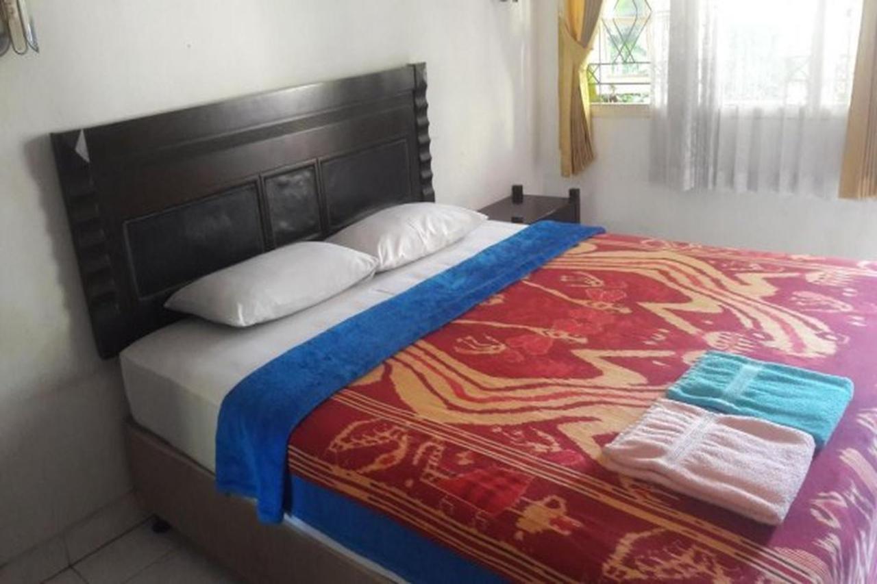 Hotel Airlangga Mataram Esterno foto