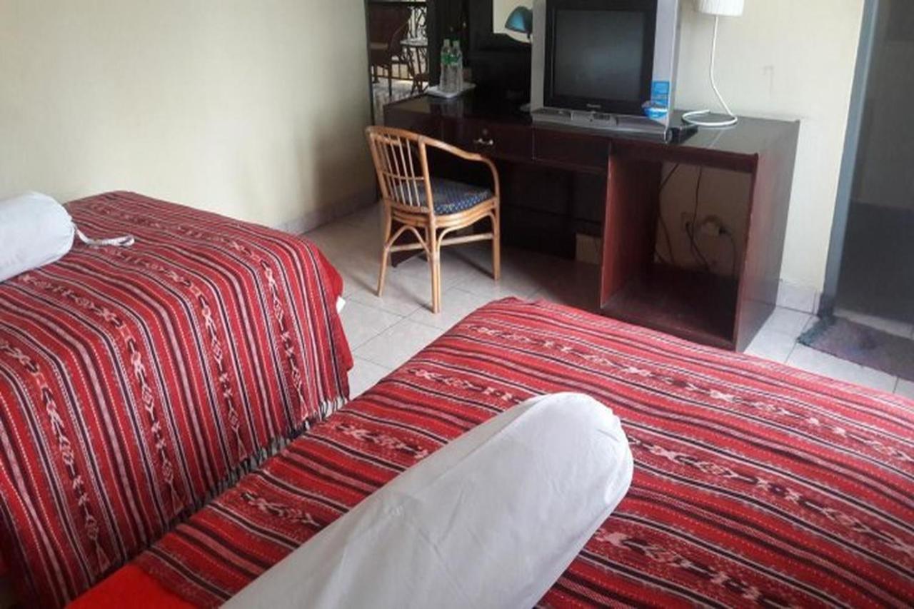 Hotel Airlangga Mataram Esterno foto