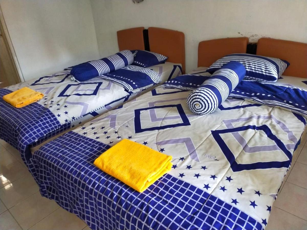 Hotel Airlangga Mataram Esterno foto